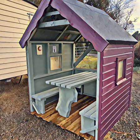 Bramblewick House Glamping * لونغفورد