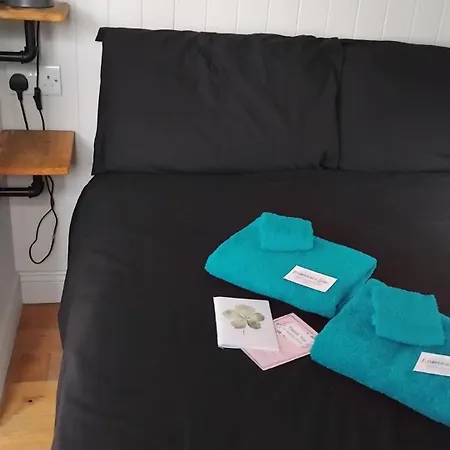 Bramblewick House Glamping Casa de Férias Longford