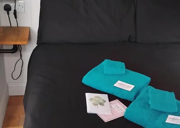 Bramblewick House Glamping Feriehus Longford